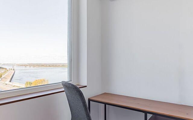 S panoramnym vidom na Volgu Flat
