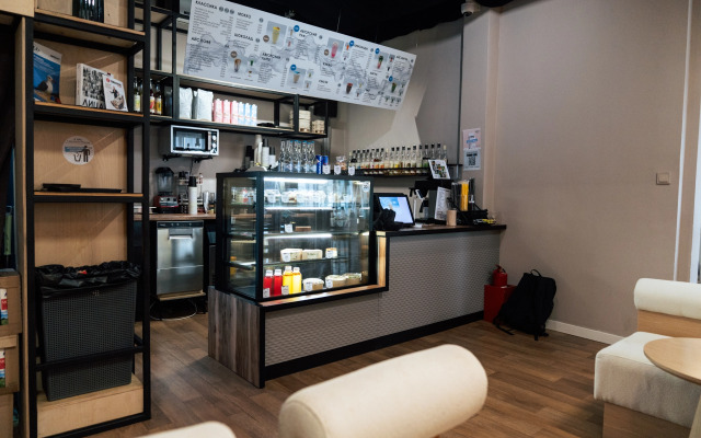 Отель Экватор