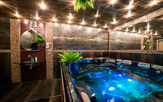 Holiday-In Guest house