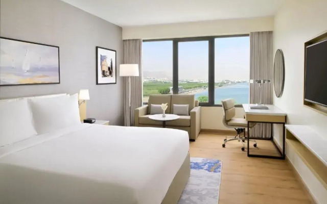 Отель Crowne Plaza Muscat by IHG
