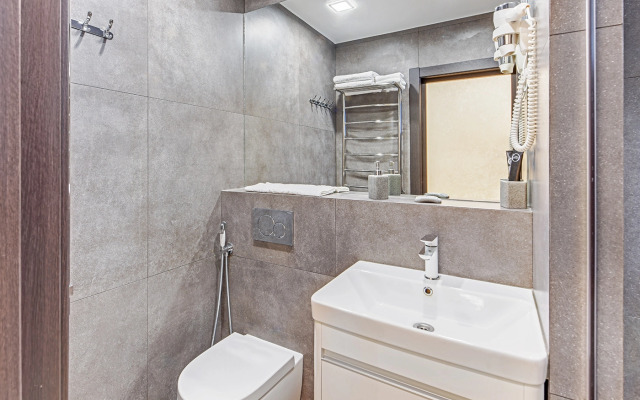 Квартира Домашний Кинотеатр с Дизайнерским Ремонтом