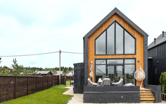 Na Grinvud 84v Guest House
