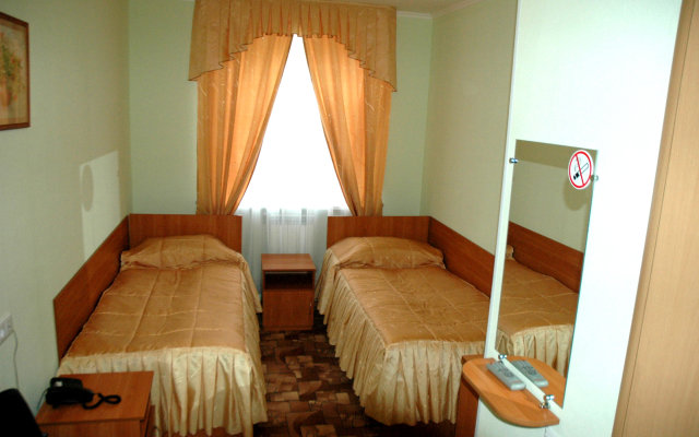Tsentralnaya Hotel