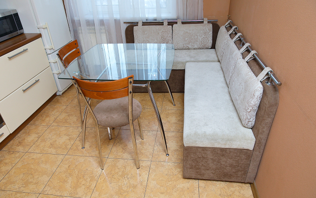 Dvukhkomnatnaya V Tikhom Zelenom Dvorike Flat