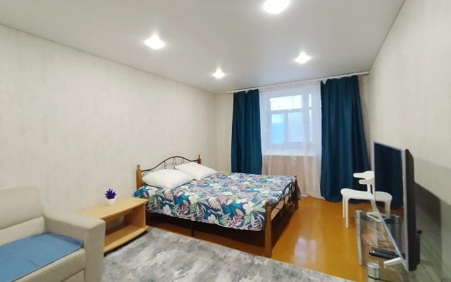 Prostornye Na Prospekte Pobedy Apartments
