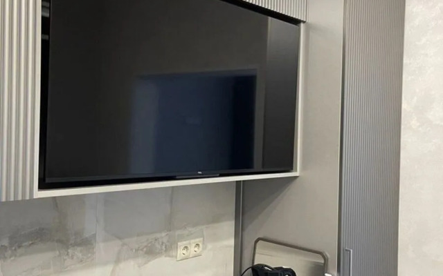 Novaya S Vidom Na Reku Flat