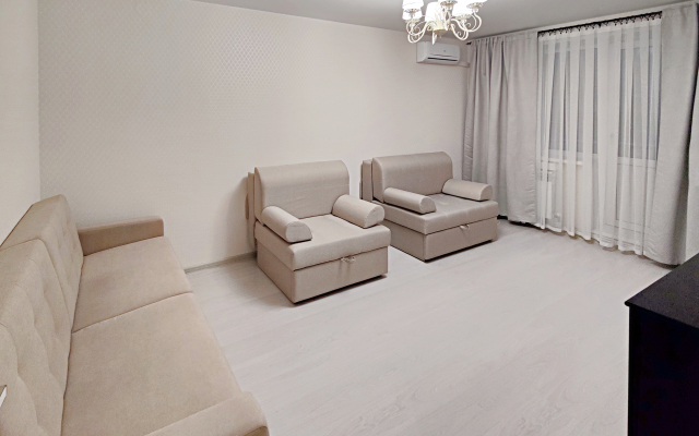 Trekhkomnatnaya U Tts Mega Flat