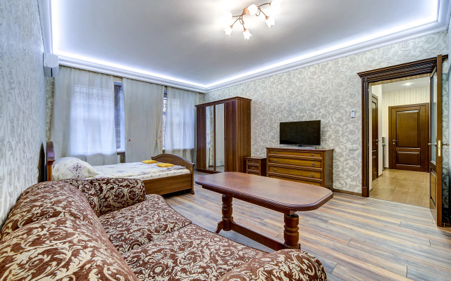 Апартаменты Студия Делюкс на Караванной в самом центре