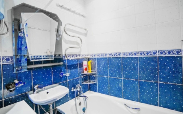 Апартаменты 3-комнатные в центре Минска на Площади Победы