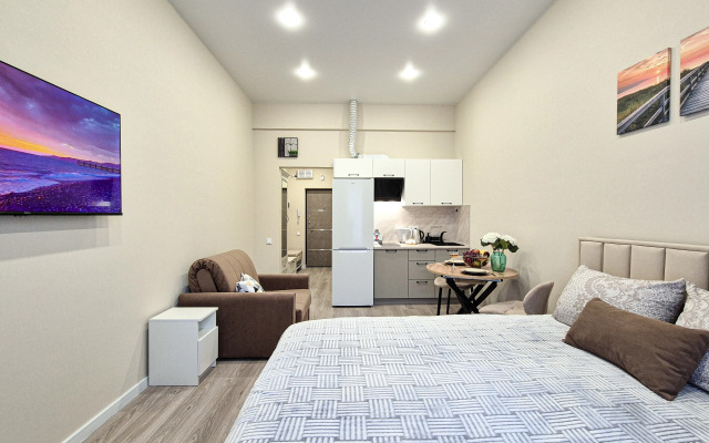 S Vysokimi Potolkami Apartments