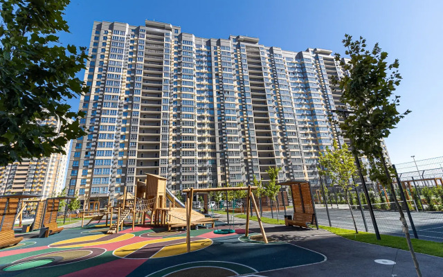 2 Nochi Na Ulitse Imeni Machugi 166b/1 Flat