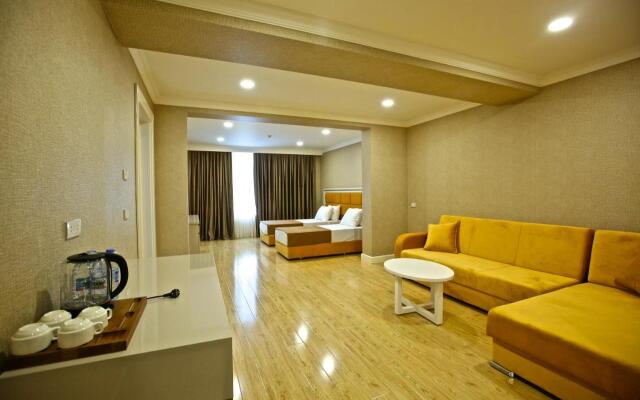 Hotel Rusel Park