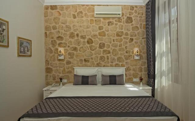 Argos Hotel