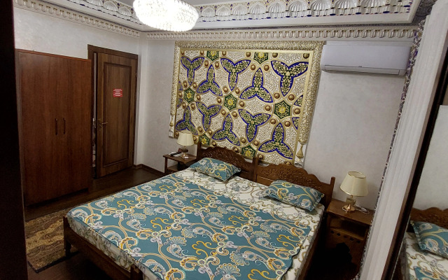 Gulnaraxanum Hotel