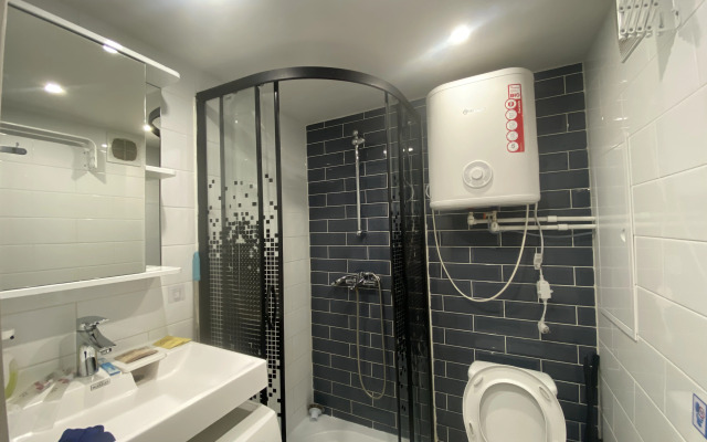 Апартаменты Окно в Париж Рядом с Крокус Сити