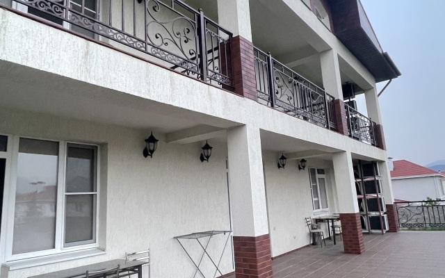 Aristokrat Guest House