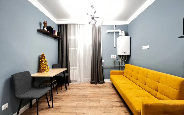 Na Ulitse Borisa Slyusara 23s2 Flat