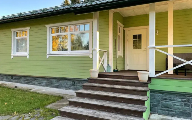 Частный дом 2-х комнатный 90 м²