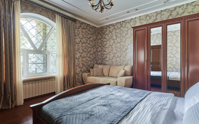 Klassika U Chernogo Morya Apartments