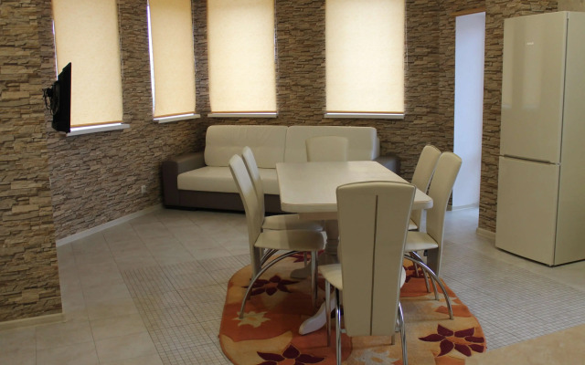 Na Pikhtovoy Guest House