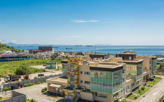 Shikarnaya Ryadom S Morem Flat