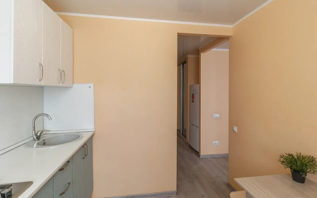 U Transportnoy Akademii Flat