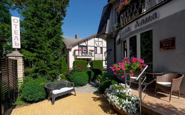 Villa Lana Mini-hotel