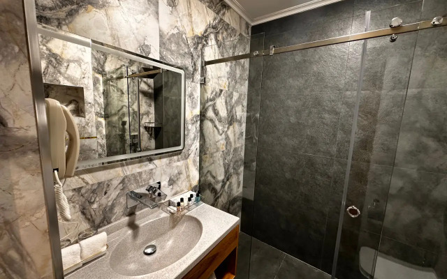 Rivana Boutique Hotel