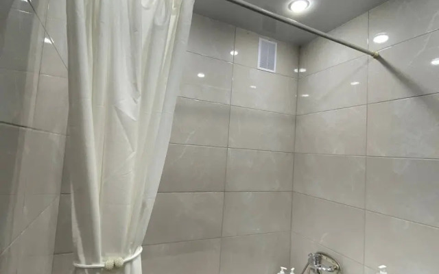 Апартаменты Кирова 112