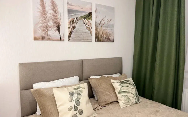 Nevabed Na Gudilovskoy 9 Apartments