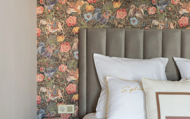 Апартаменты с Балконом и Видом на Никольский Собор