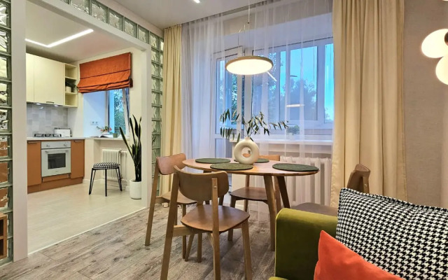 U Ozera Kaban: Stilny Remont I Idealnoye Raspolozhenie! Flat
