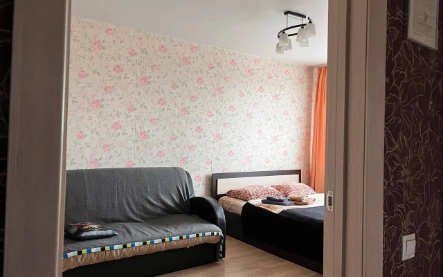 Апартаменты на улице Журавлёва 11/2