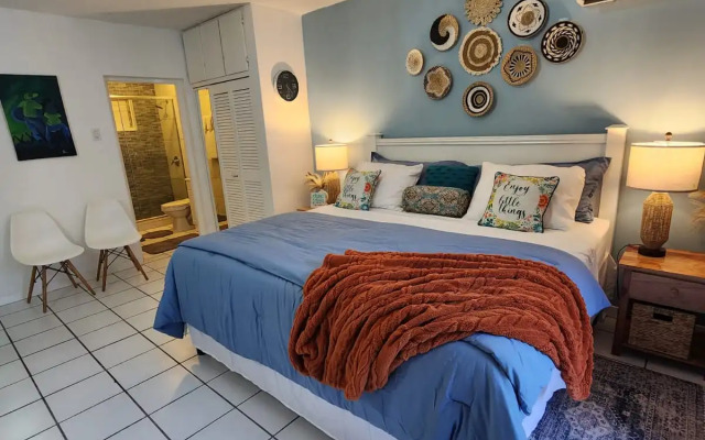 Chrisanns Beach Resort Apartments