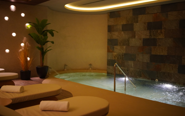 Almira Hotel Thermal Spa & Convention Center