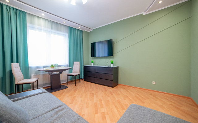 Апартаменты Бажова 68