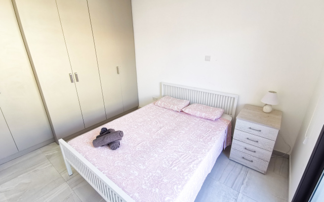 Vasilo Court Seaview City Apartments