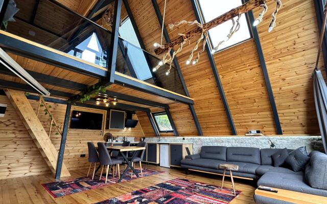 Paradise Valley Bungalow Chalet
