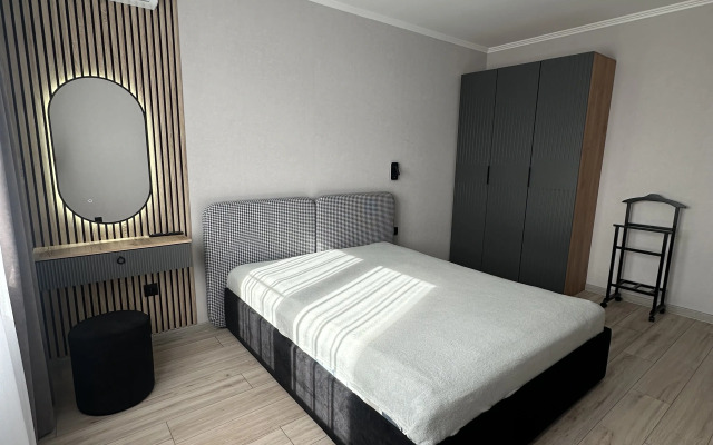 Dvukh Komnatnye V Tsentralnom Rayone Apartments