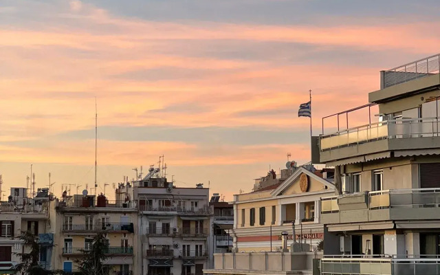 72 AD Thessaloniki Hotel