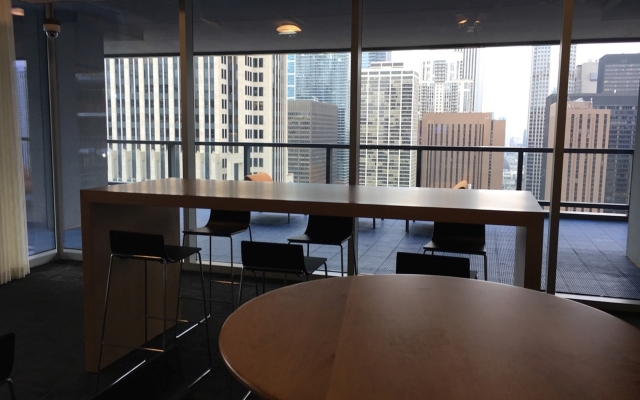 Corporate Suites in the Heart of Magnificent Mile Apartments