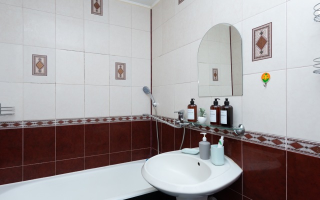 Апартаменты Сирень на главной улице с видом на Драмтеатр