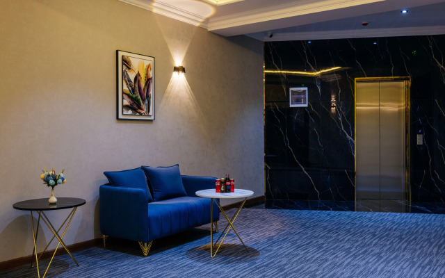 Royal Sebzor Expo Hotel