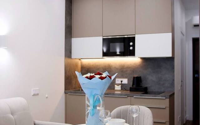Apartment 24 with pool view