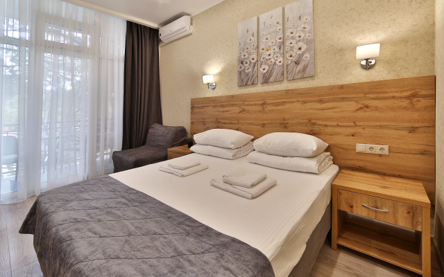 Апартаменты Покровский парк Двухместный стандарт с видом на парк