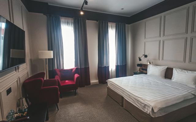 Отель Gizzat Plaza