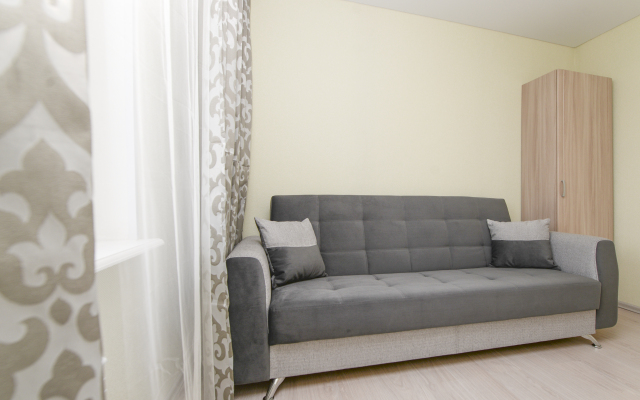 Na Prechistenskoj Naberezhnoj Apartments