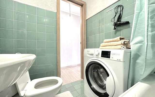 Dvukhkomnatnaya v tsentre na Vesennei ryadom s KuzGTU i RIAtsentrom Flat