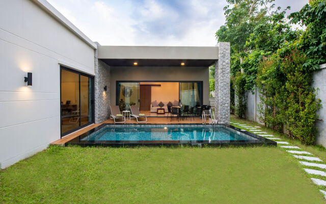 Acasia Pool Villa Resort Phuket Villa