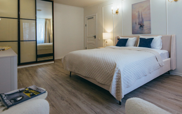 Квартира на Улице Сержанта Колоскова 7